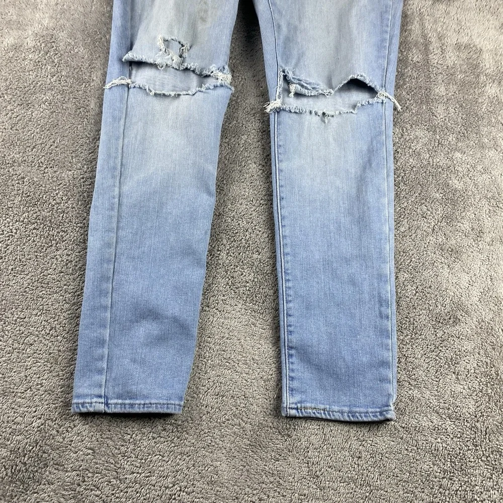 Levis 721 High Rise Skinny Jeans Womens 33 Blue Light Wash High Rise‎ Distressed
